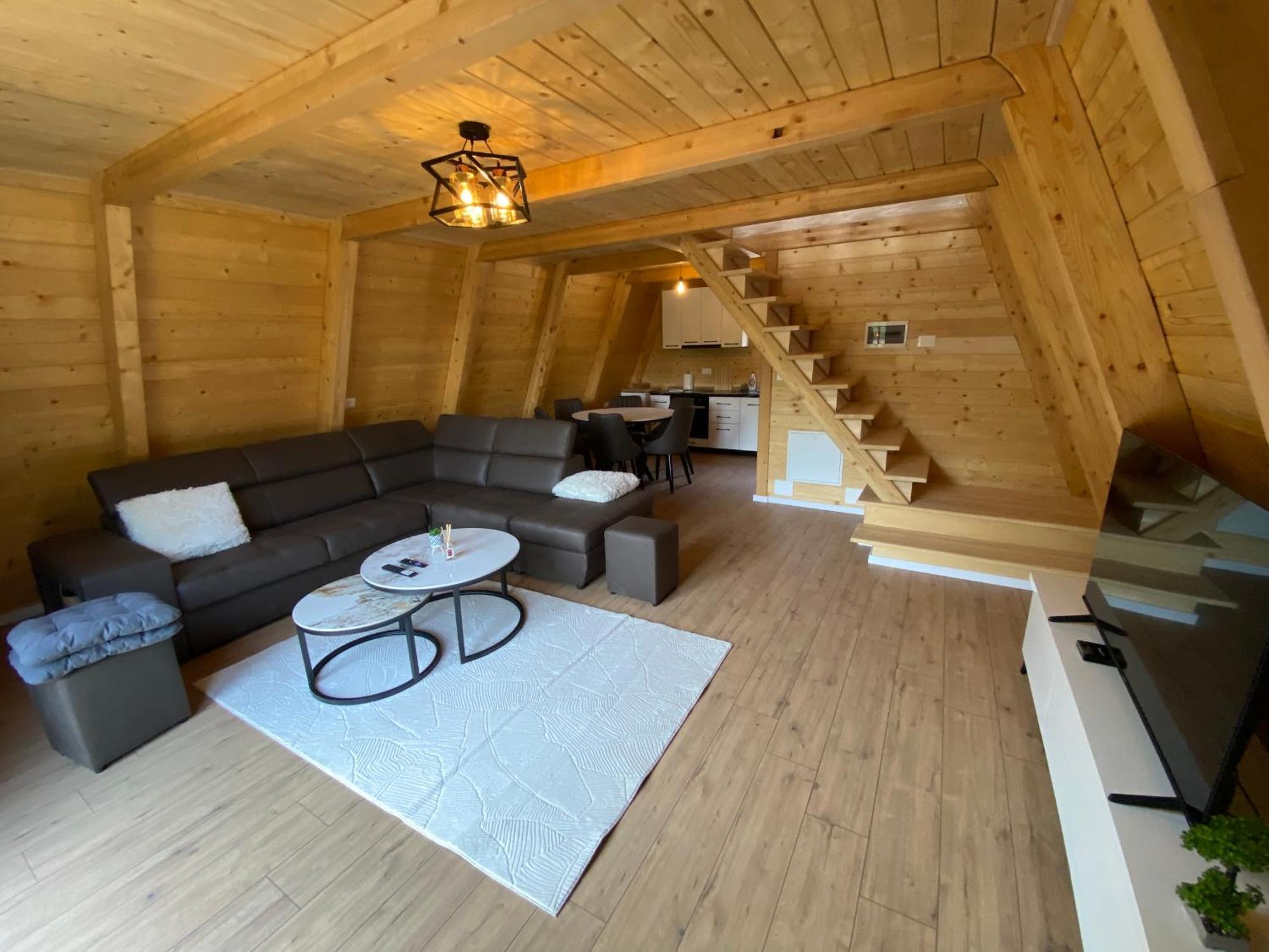 Monark Villas Shkodër Buitenkant foto